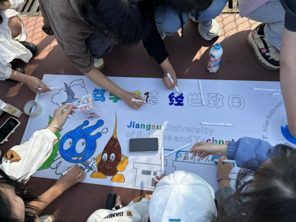 1698636098890312.gif 1698636098890312.gif