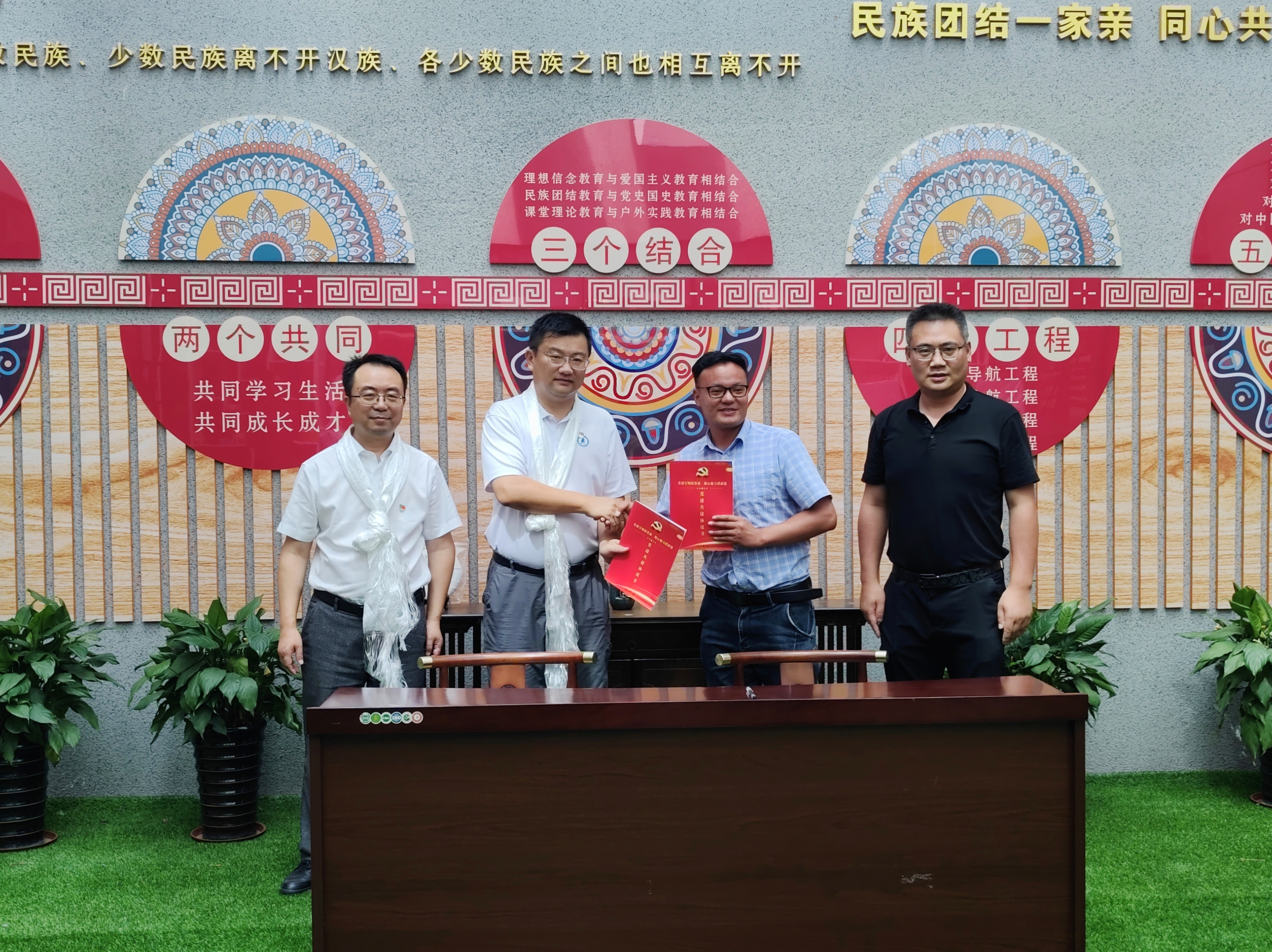 1722146462633854.jpg 1722146462633854.jpg