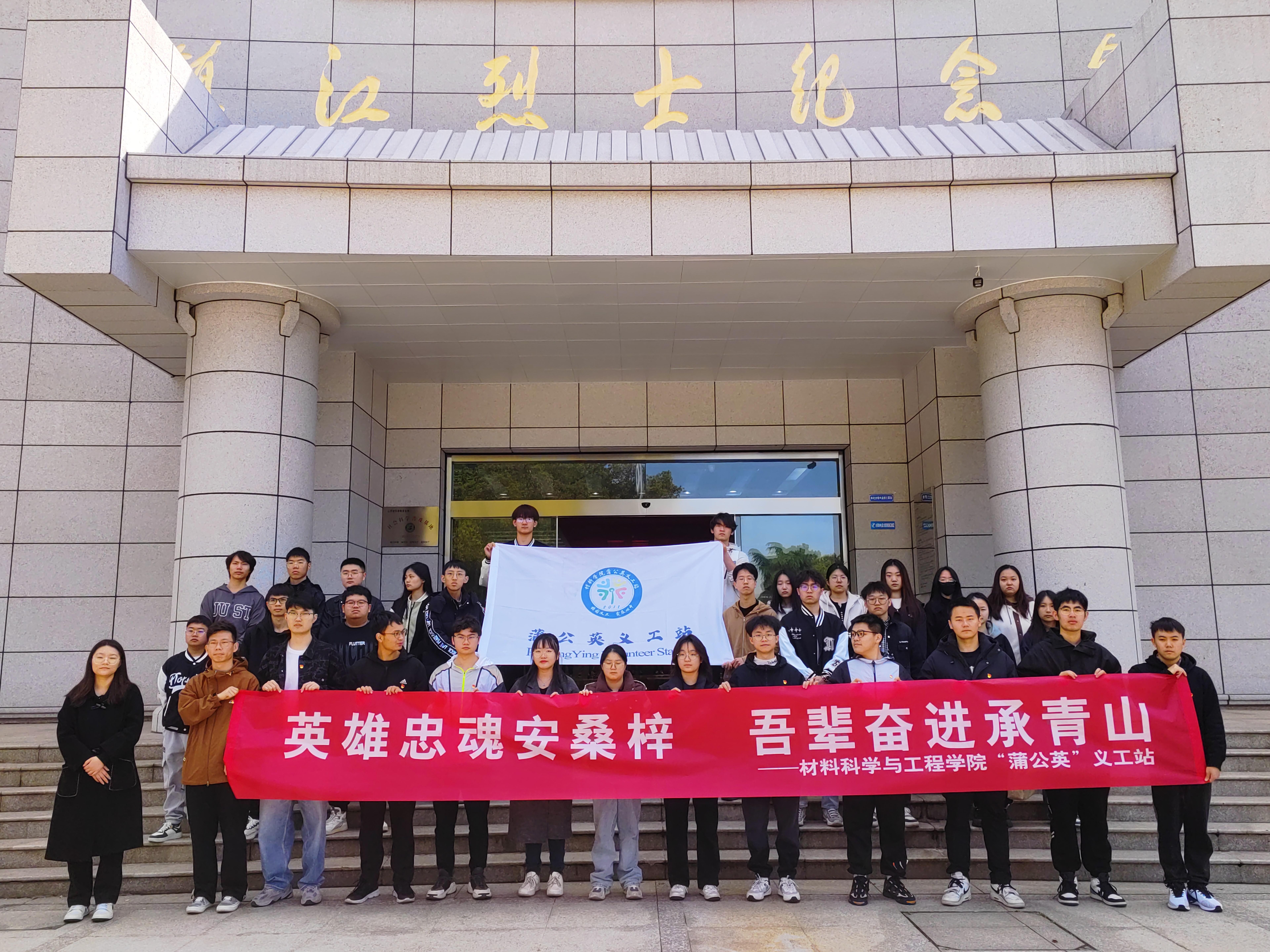 1712243046509198.jpg 1712243046509198.jpg