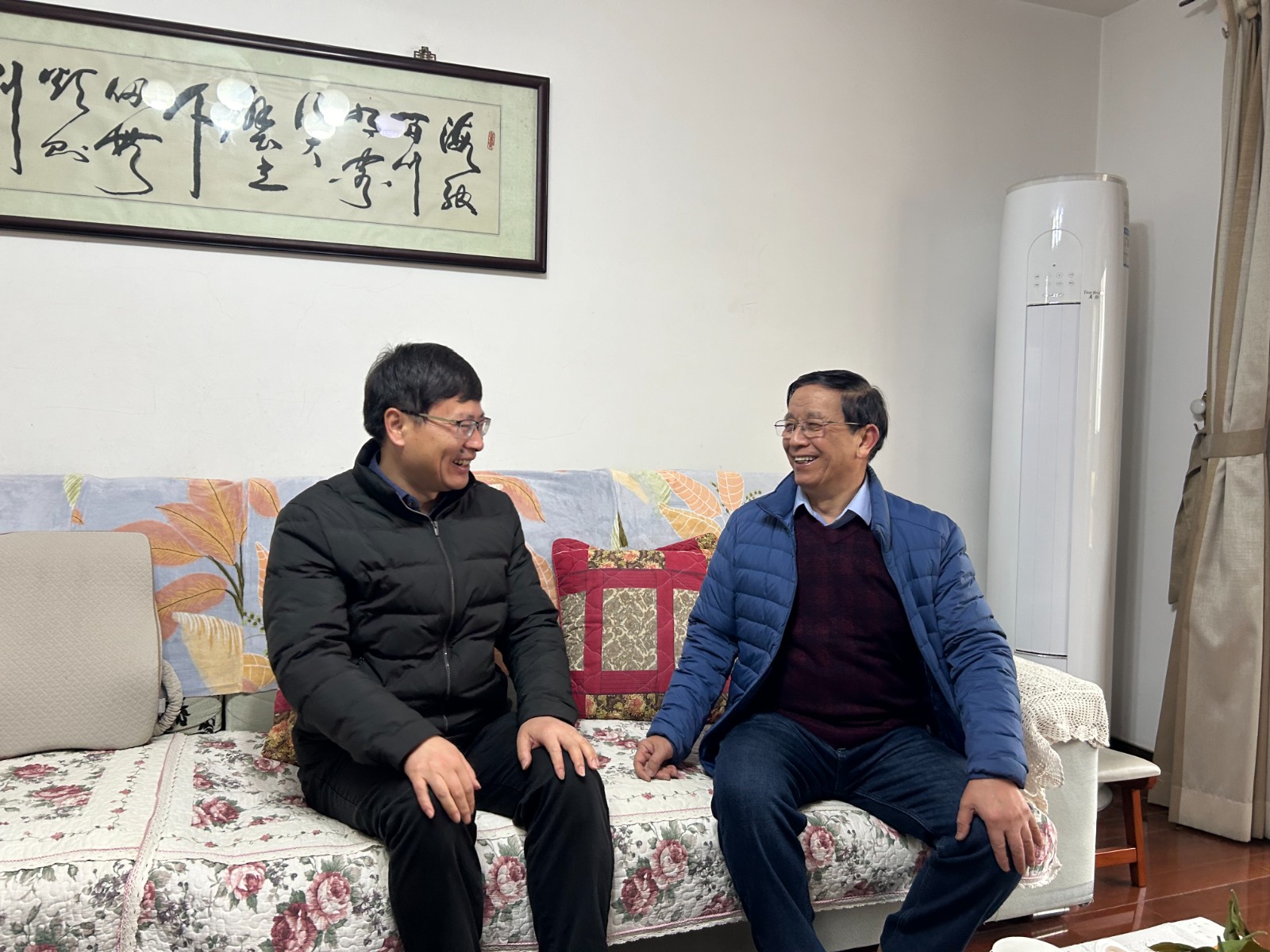 1706849185246382.jpg 1706849185246382.jpg